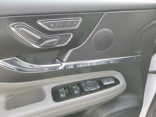 Certified 2024 Lincoln Corsair Reserve w/ Equipment Group 201A image 41