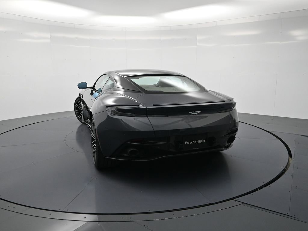 Used 2024 Aston Martin DB12 Coupe RWD image 27
