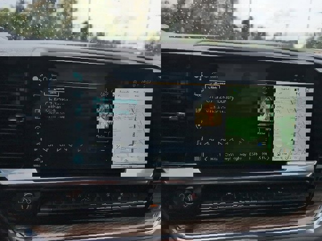 Used 2025 Chevrolet Silverado 1500 LT image 28