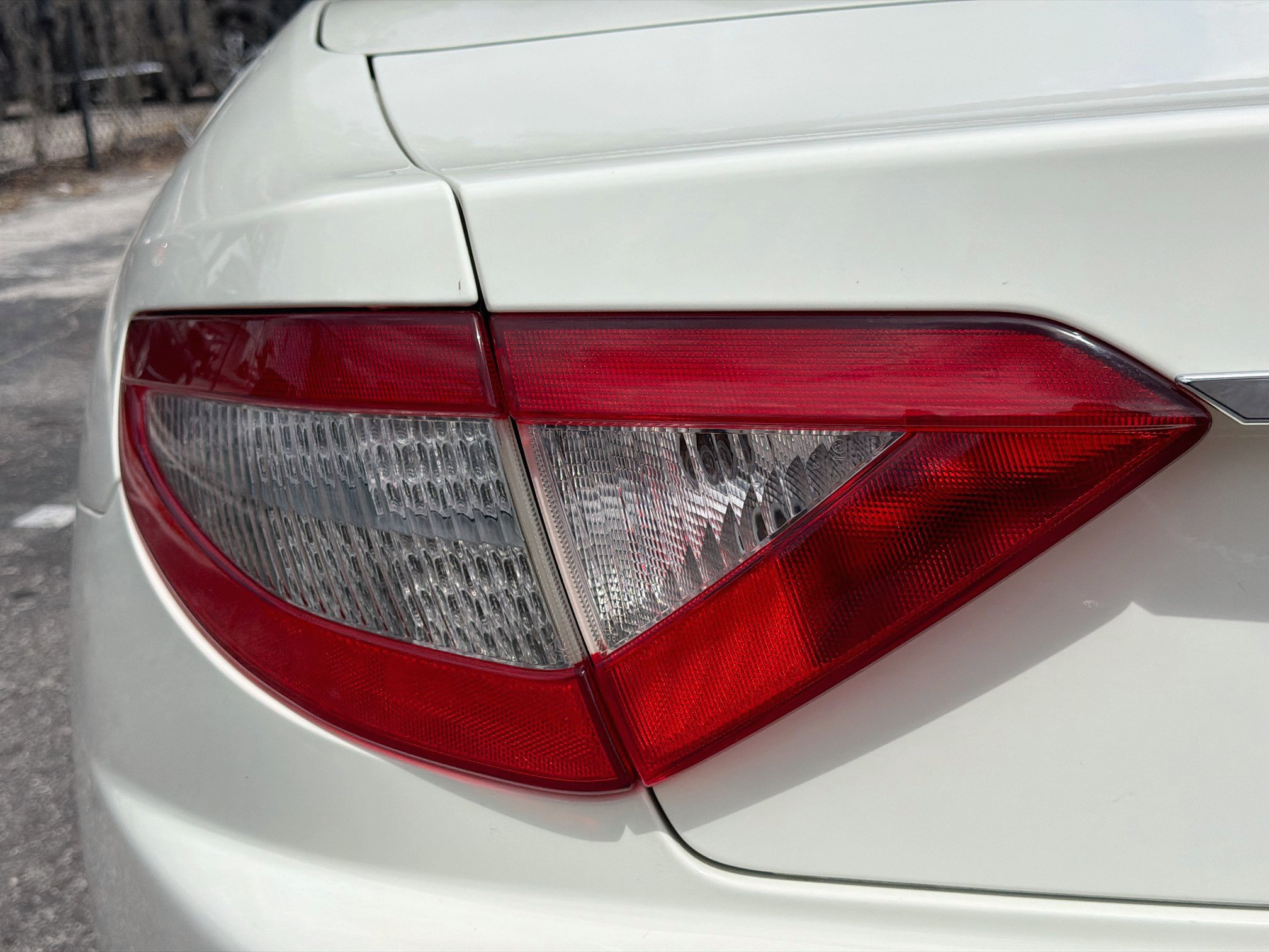 Used 2010 Maserati GranTurismo Convertible RWD image 10