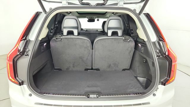 New 2025 Volvo XC90 T8 Ultra w/ Protection Package Premier AWD/4WD image 44