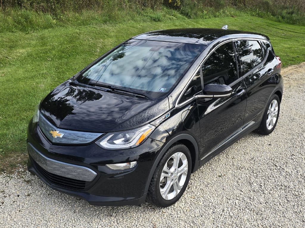 Used 2019 Chevrolet Bolt LT FWD image 1