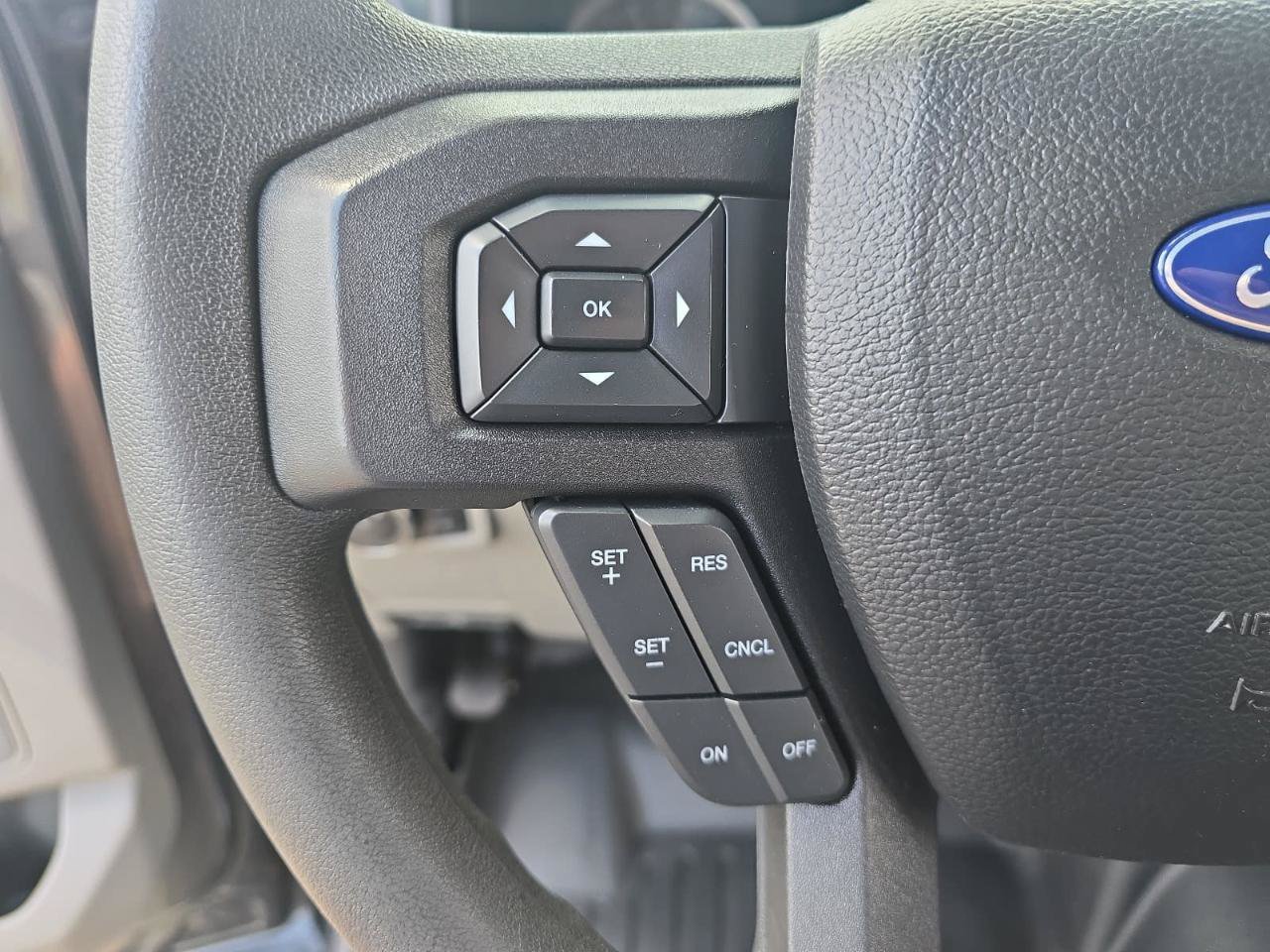 Used 2017 Ford F250 XLT w/ Camper Package AWD/4WD image 15