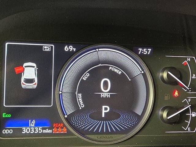 Used 2024 Lexus UX 250h AWD w/ Premium Package image 18