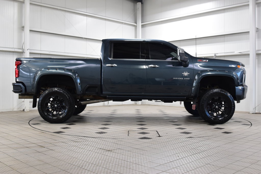 Used 2020 Chevrolet Silverado 2500 LTZ w/ LTZ Premium Package AWD/4WD image 8