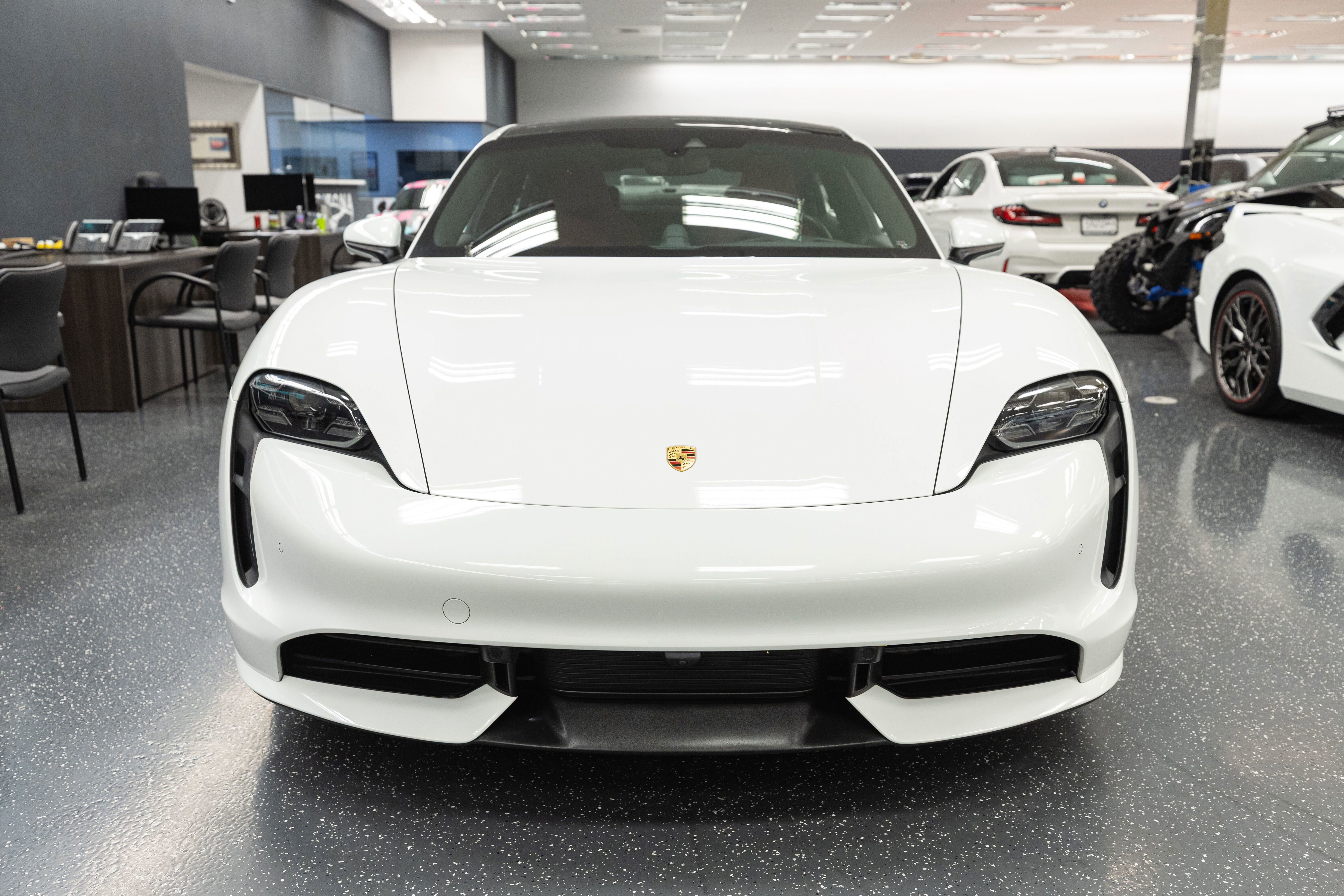 Used 2020 Porsche Taycan Turbo AWD/4WD image 2