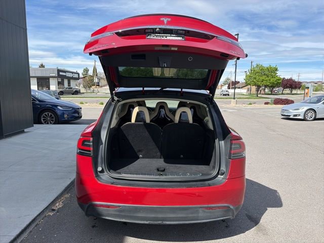 Used 2016 Tesla Model X 90D AWD/4WD image 7