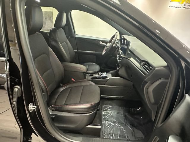Used 2026 Ford Escape ST-Line Select w/ Equipment Group 401A AWD/4WD image 7