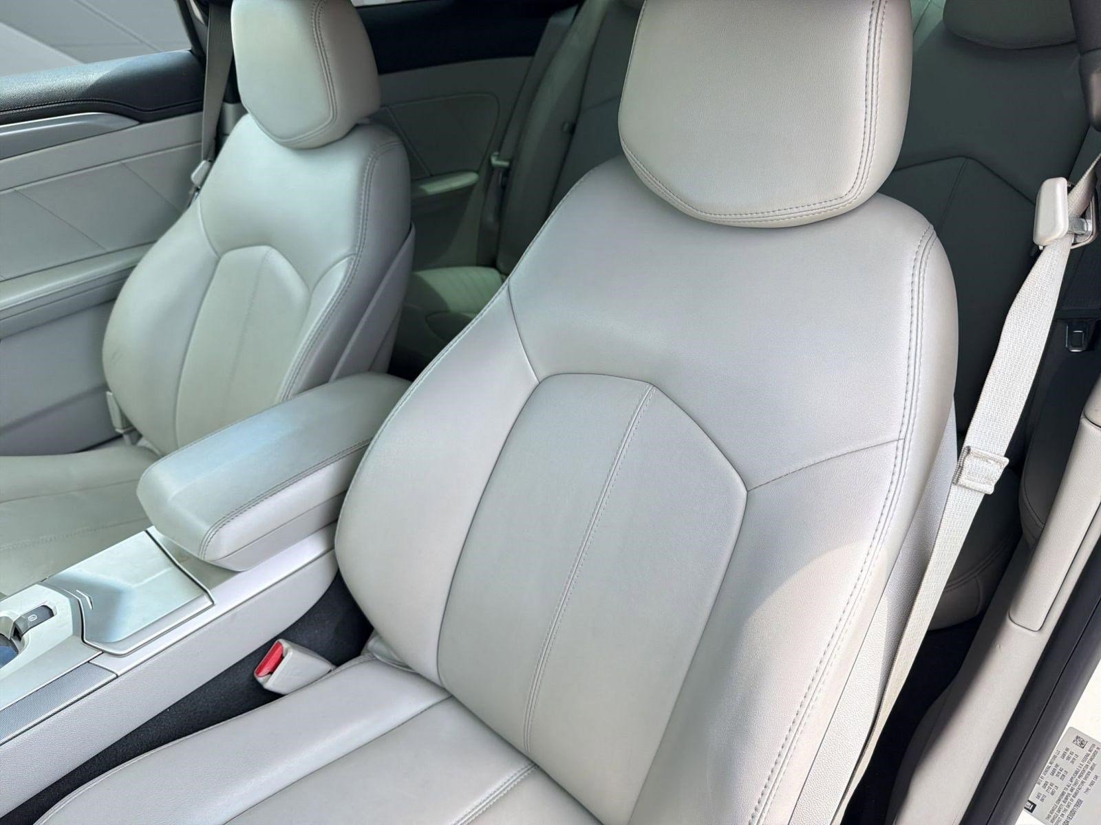 Used 2013 Cadillac CTS Coupe RWD image 20