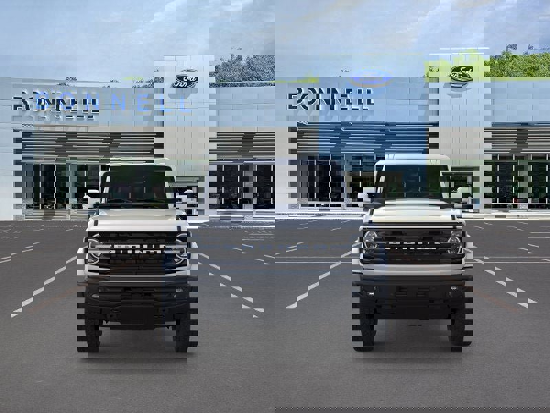 New 2025 Ford Bronco Outer Banks image 6