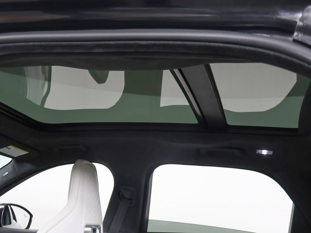 Used 2022 Jaguar F-PACE SVR AWD/4WD image 21