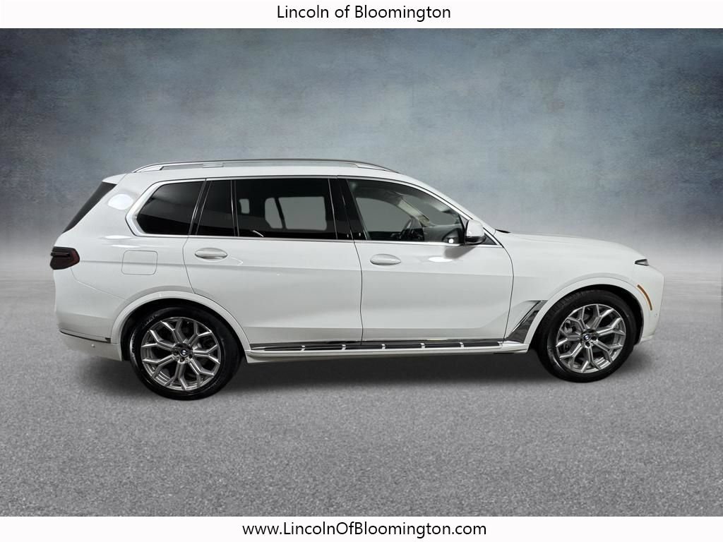 Used 2026 BMW X7 xDrive40i AWD/4WD image 7