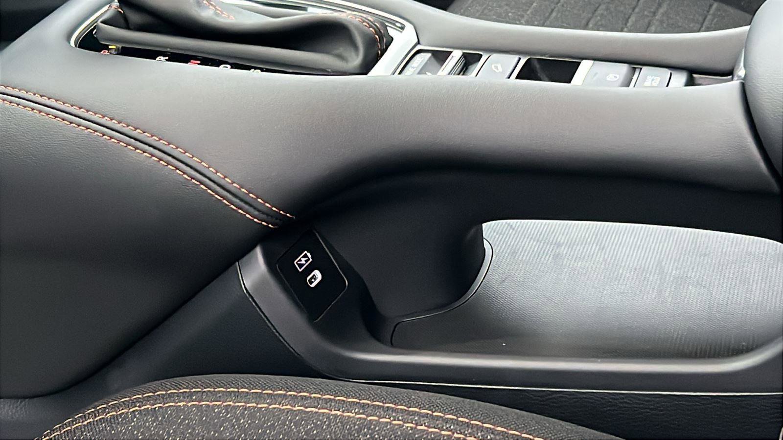 Used 2024 Honda HR-V Sport image 22