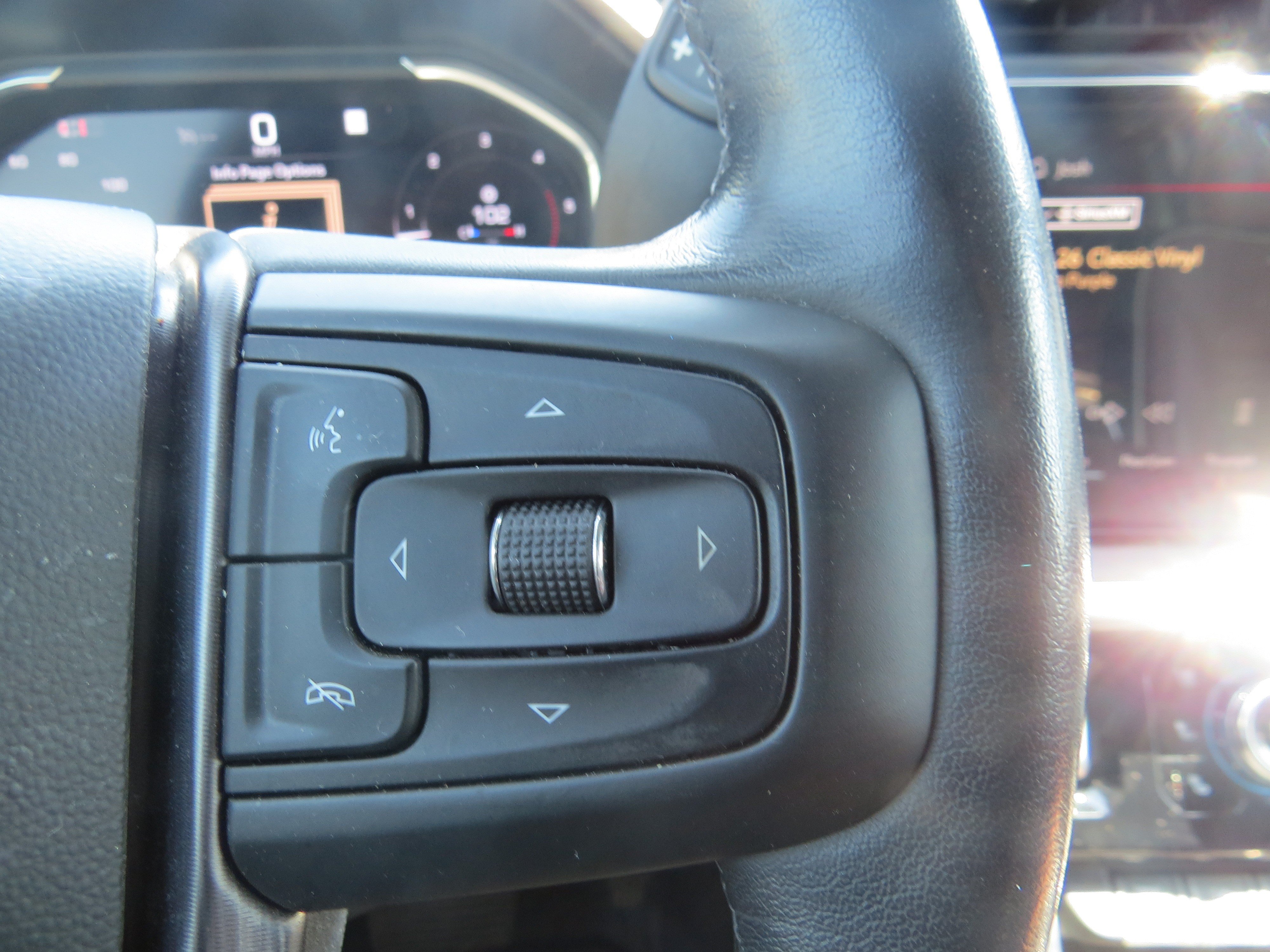 Used 2024 GMC Sierra 2500 Denali Ultimate AWD/4WD image 18