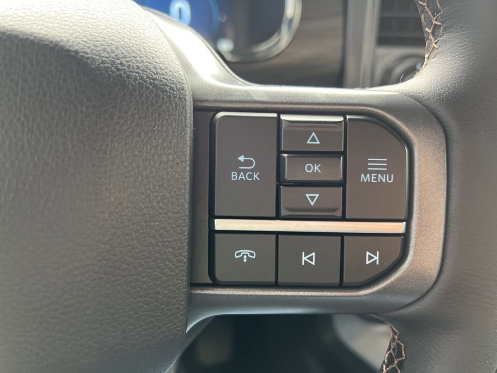 Used 2025 Ford F150 Lariat w/ Equipment Group 501A Mid AWD/4WD image 27