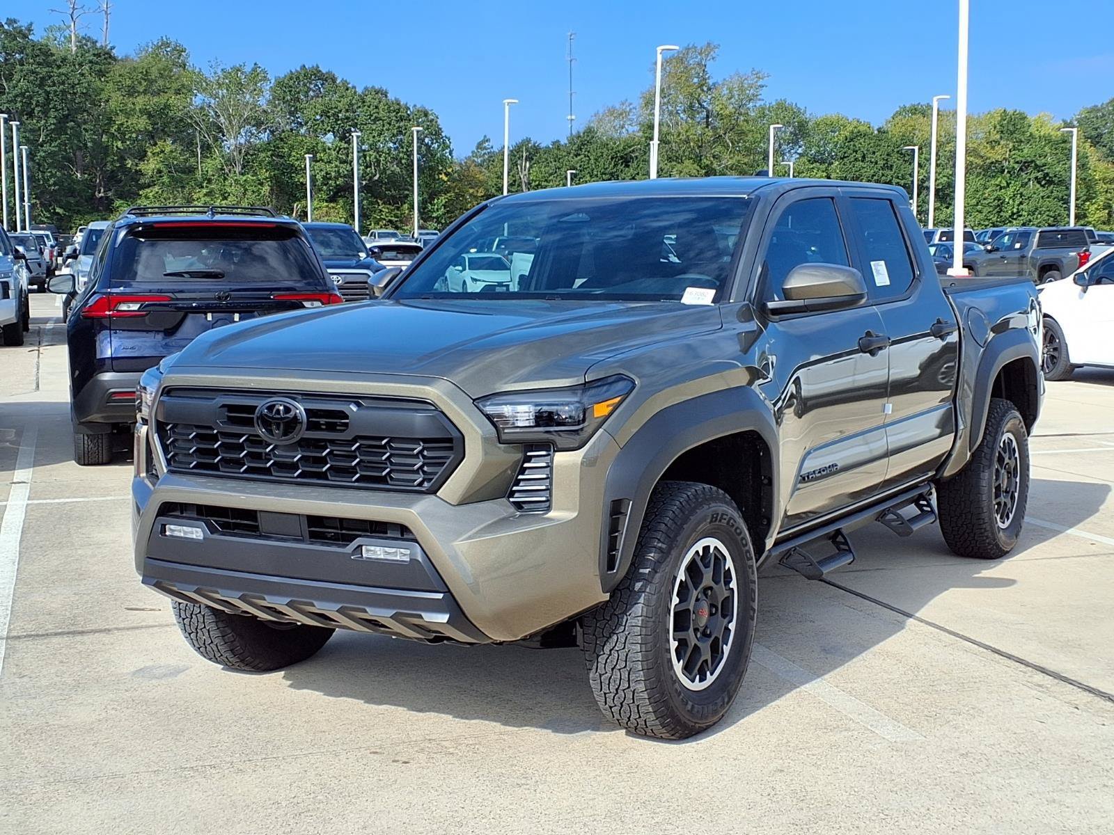 New 2026 Toyota Tacoma TRD Off-Road AWD/4WD image 3