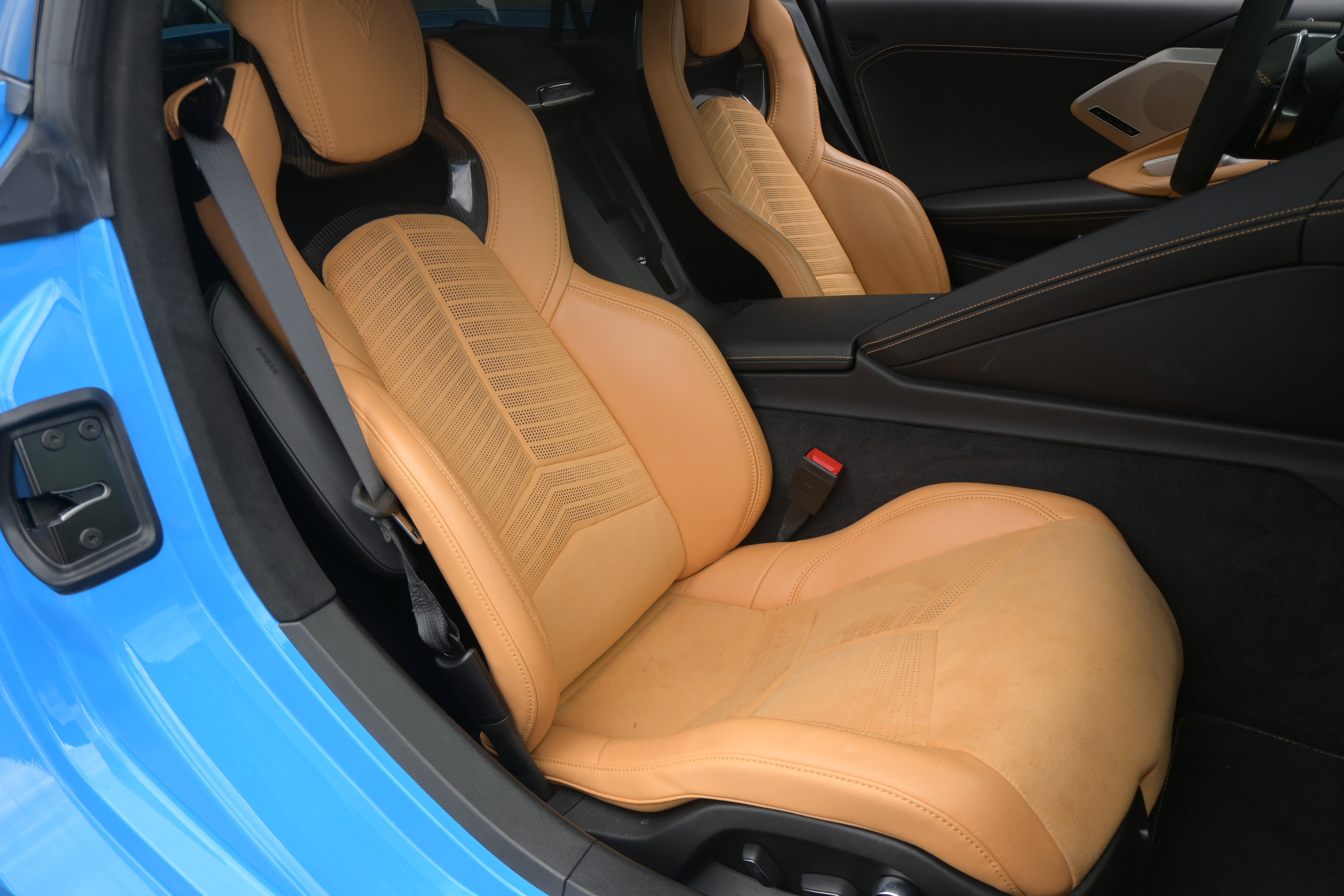 Used 2023 Chevrolet Corvette Stingray Premium Cpe w/ Z51 Performance Package image 32