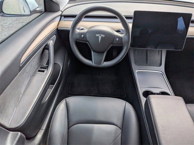 Used 2021 Tesla Model 3 Standard Range Plus image 19