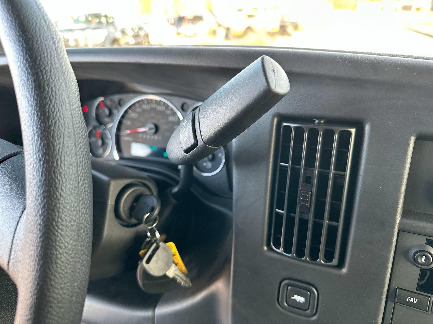 New 2025 Chevrolet Express 3500 w/ Power Convenience Package RWD image 18