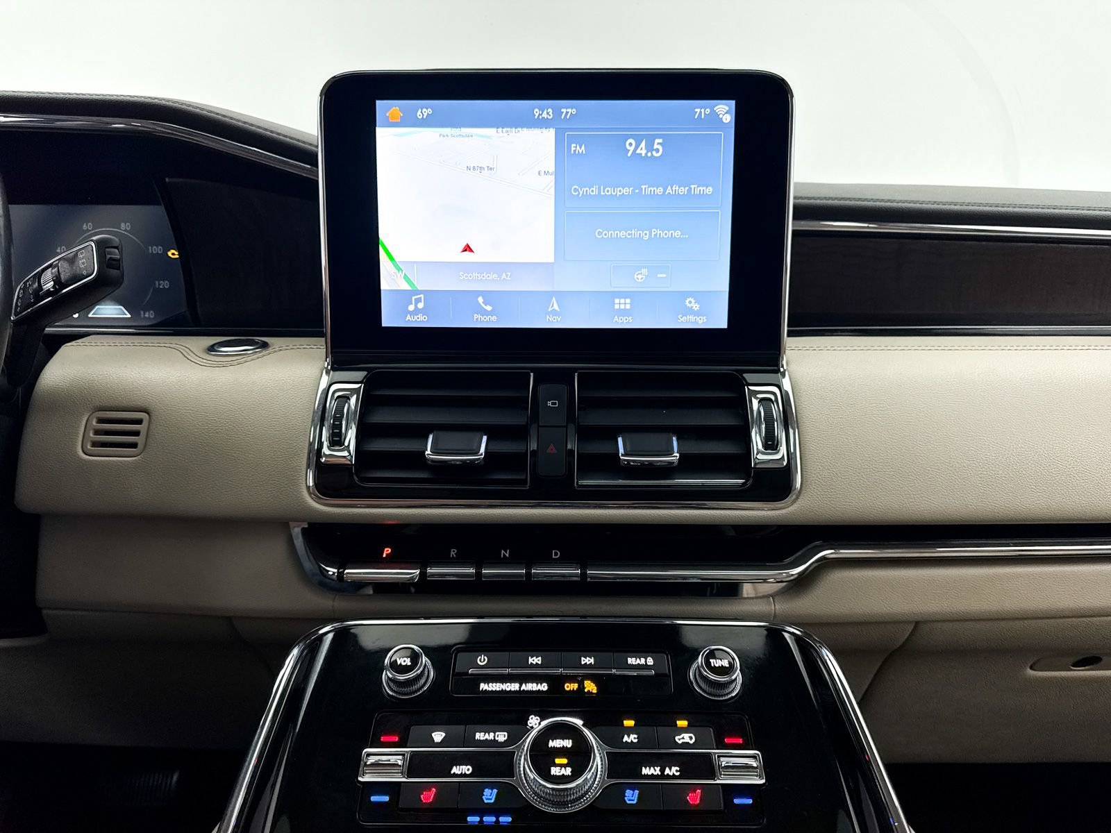 Used 2018 Lincoln Navigator Reserve w/ Technology Package AWD/4WD image 28