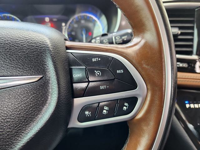 Used 2019 Chrysler Pacifica Limited w/ Advanced Safetytec Group image 29