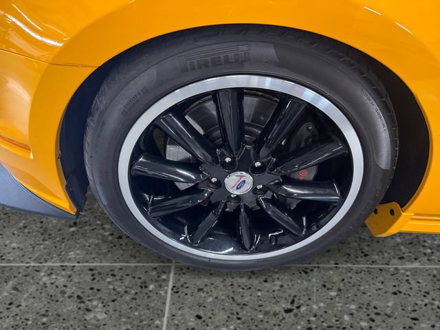Used 2013 Ford Mustang Boss 302 w/ Boss 302 Accessory Pkg RWD image 11