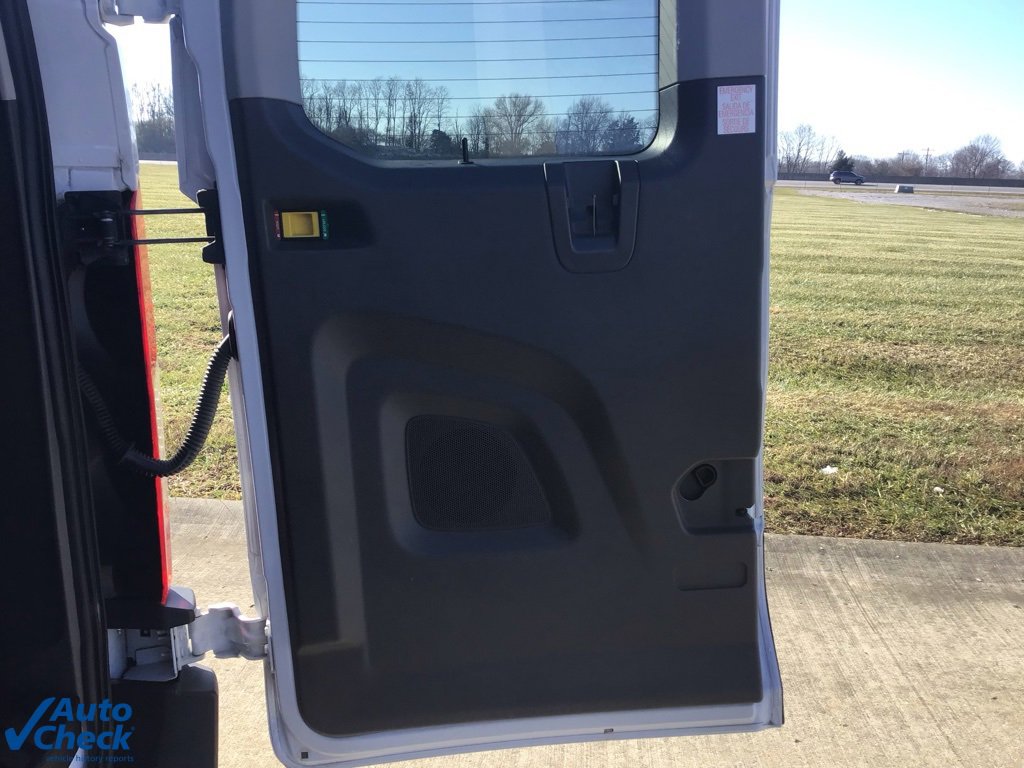 Used 2023 Ford Transit 350 XLT image 9