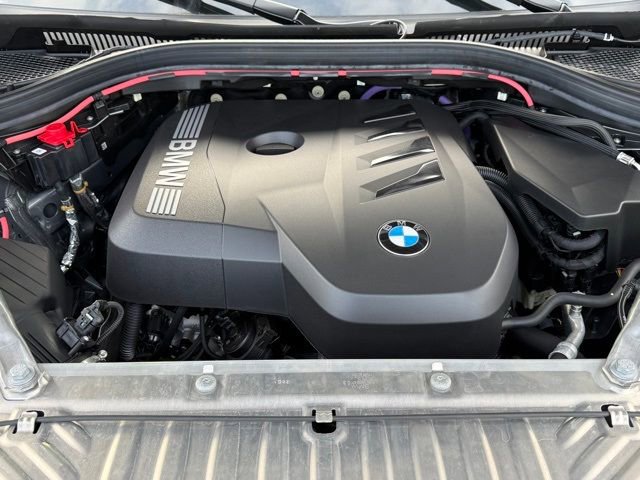 Used 2025 BMW X3 xDrive30i w/ Premium Package image 32