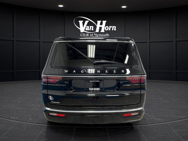 Used 2023 Jeep Wagoneer 4WD image 4