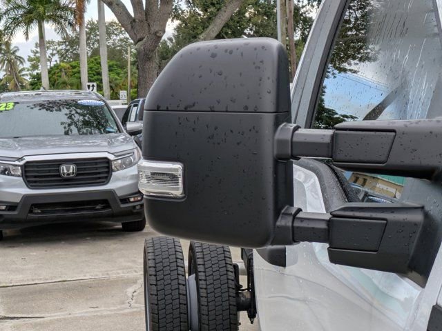 Certified 2024 Ford F550 4x4 Regular Cab Super Duty image 10