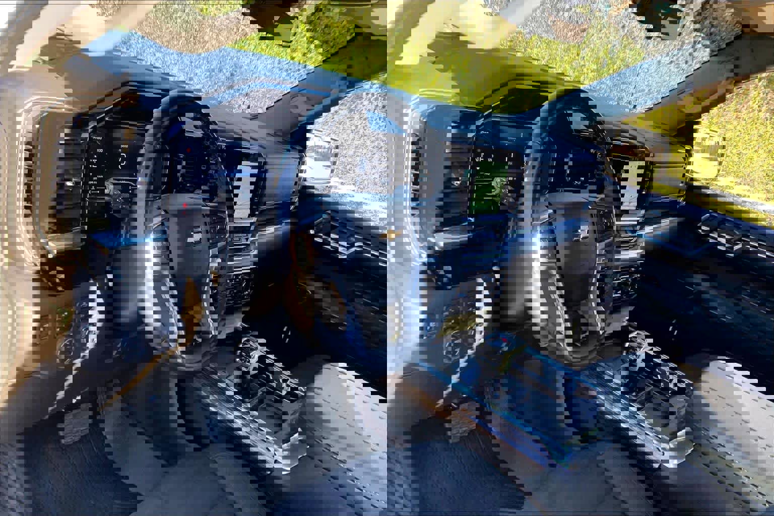 Used 2025 Chevrolet Silverado 1500 LT image 18