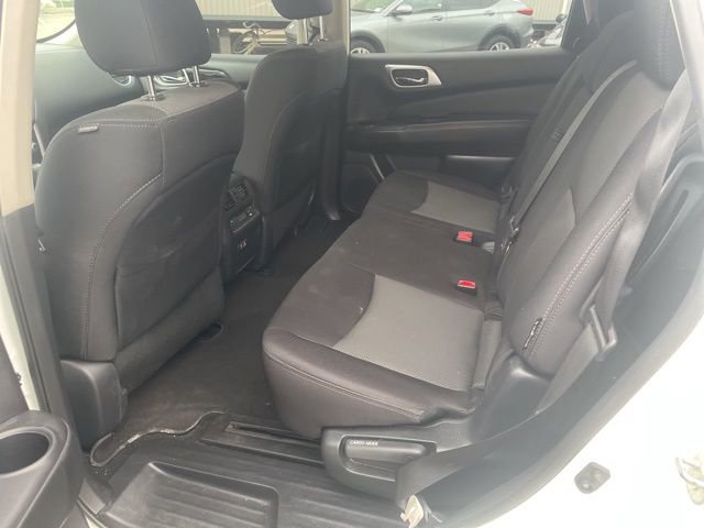 Used 2019 Nissan Pathfinder SV AWD/4WD image 13