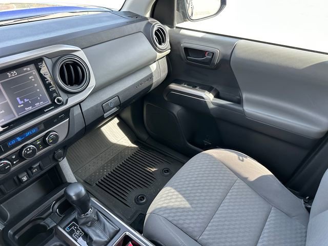 Used 2023 Toyota Tacoma SR5 w/ Technology Package image 28