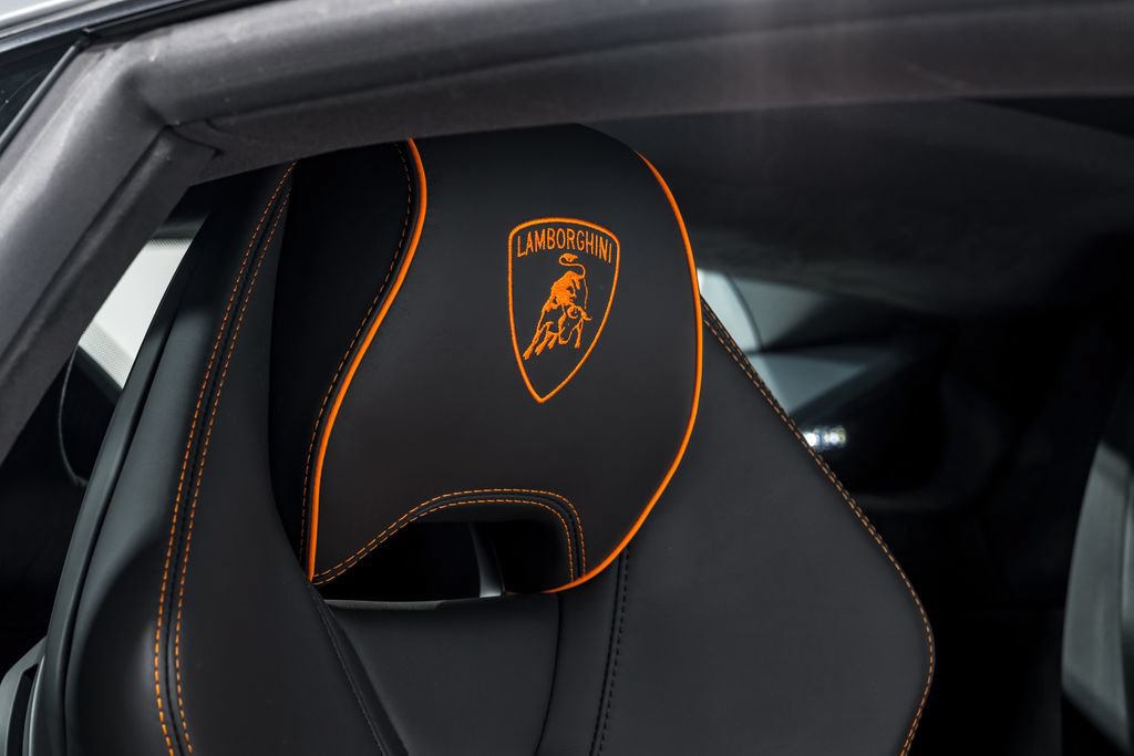 Used 2023 Lamborghini Huracan Tecnica RWD image 36