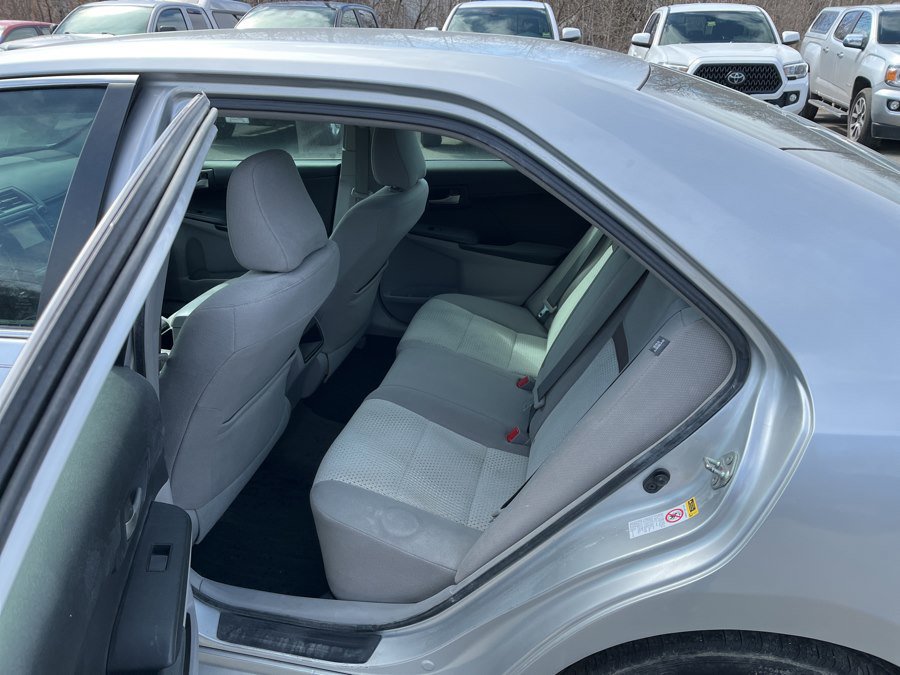 Used 2014 Toyota Camry L FWD image 5