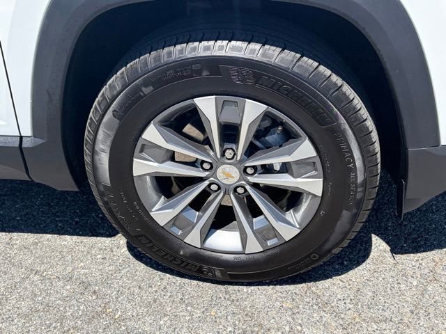 Used 2026 Chevrolet Equinox LT AWD/4WD image 11