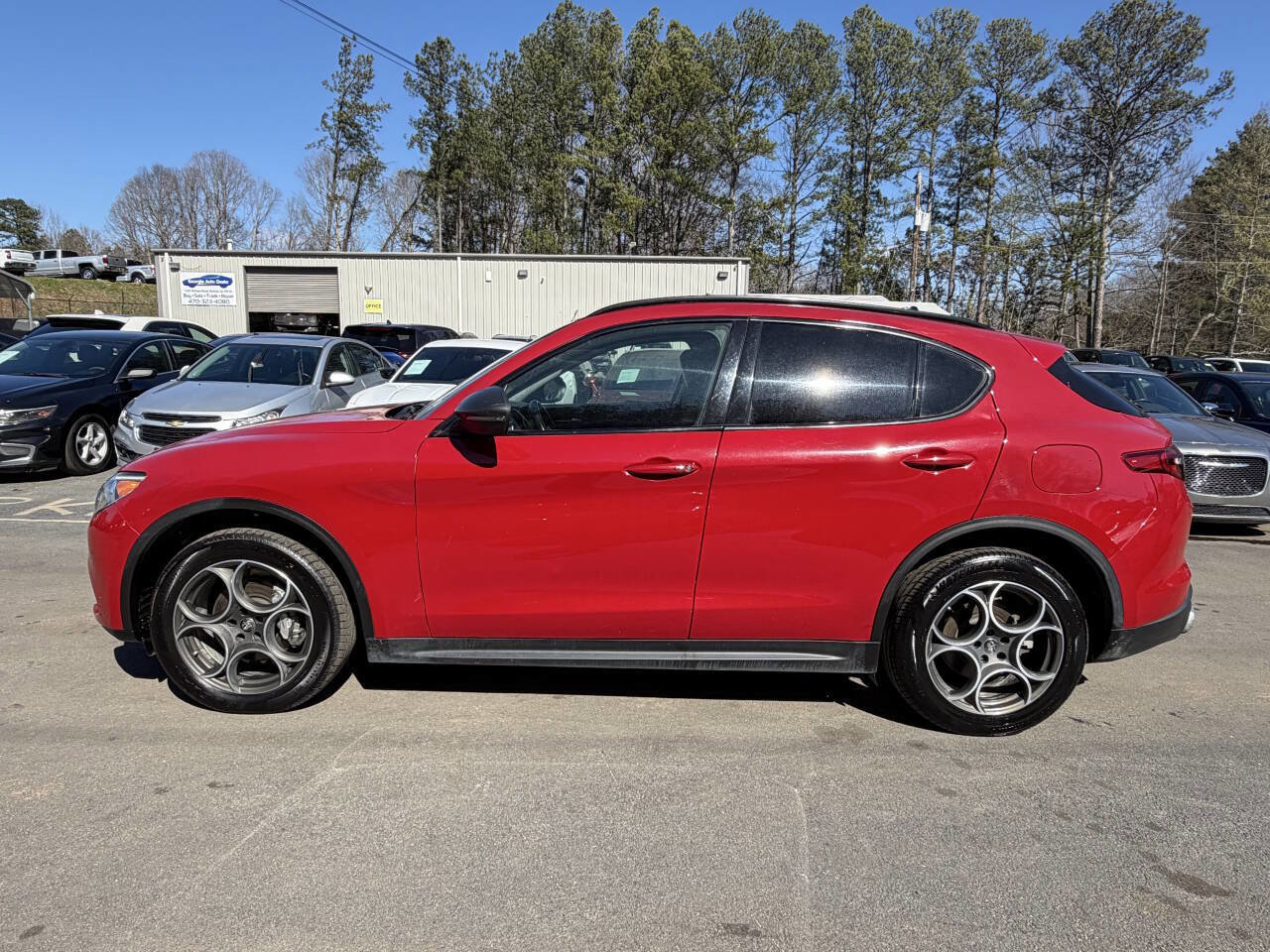 Used 2021 Alfa Romeo Stelvio Sprint w/ Nero Edizione image 8