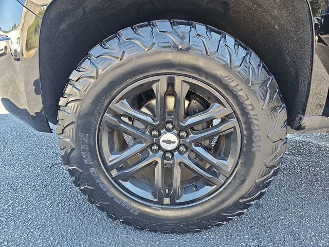 Used 2020 Chevrolet Colorado W/T w/ Custom Special Edition image 32