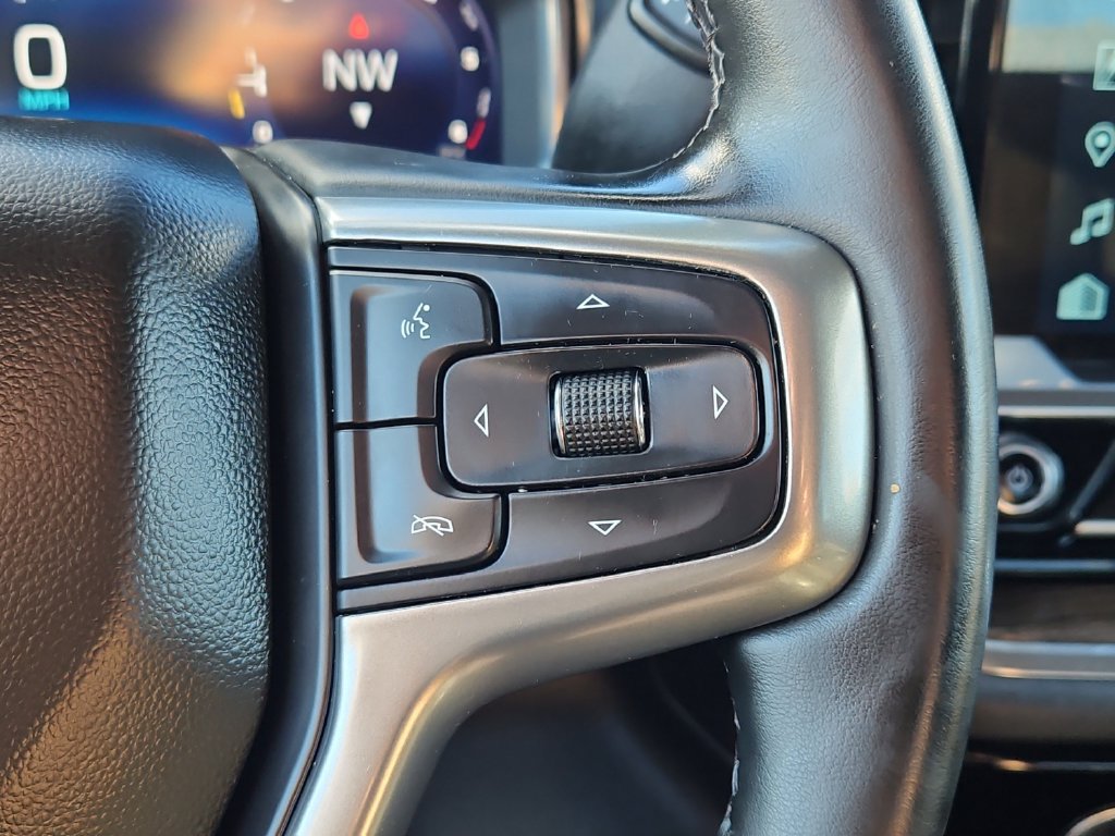 Used 2023 Chevrolet Silverado 1500 LT AWD/4WD image 26