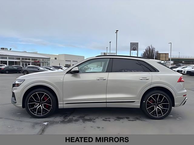 Used 2021 Audi Q8 Prestige w/ Prestige Package image 6