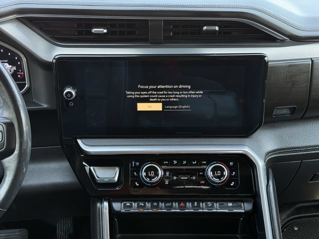 Used 2023 GMC Sierra 1500 Denali AWD/4WD image 16