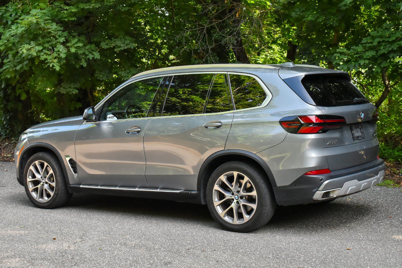 Used 2024 BMW X5 sDrive40i RWD image 6