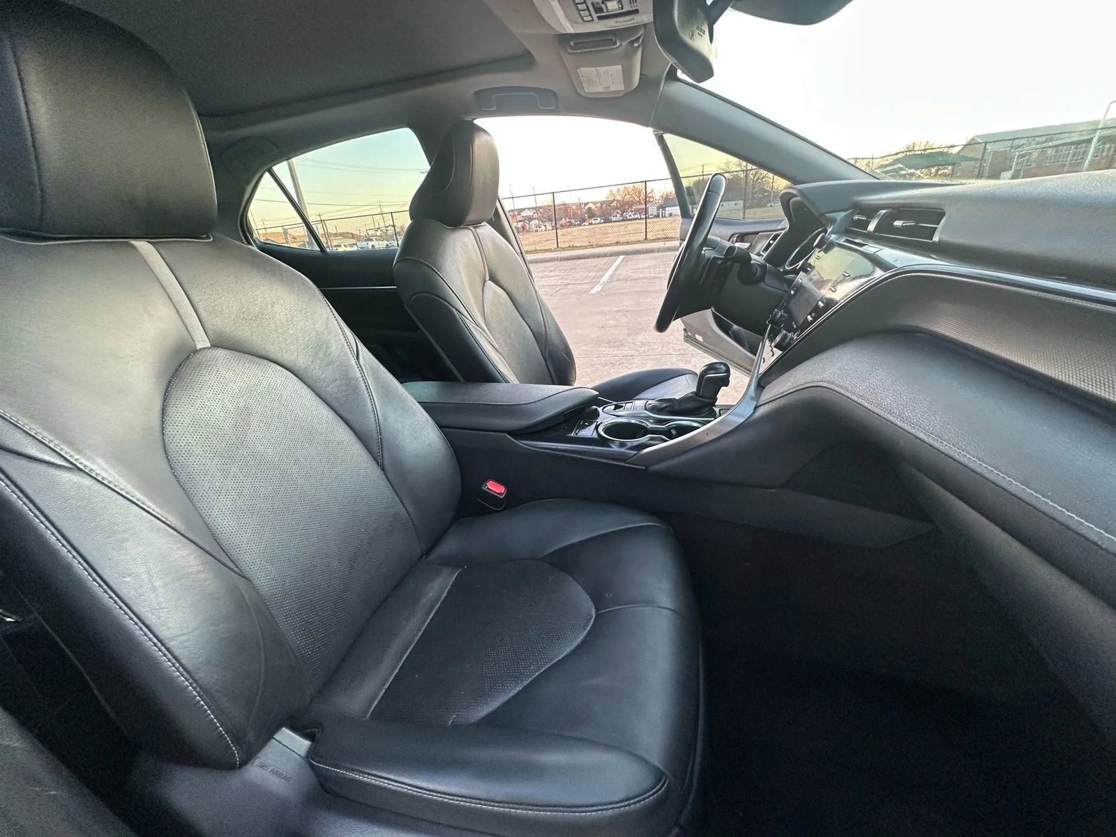 Used 2020 Toyota Camry XSE image 25