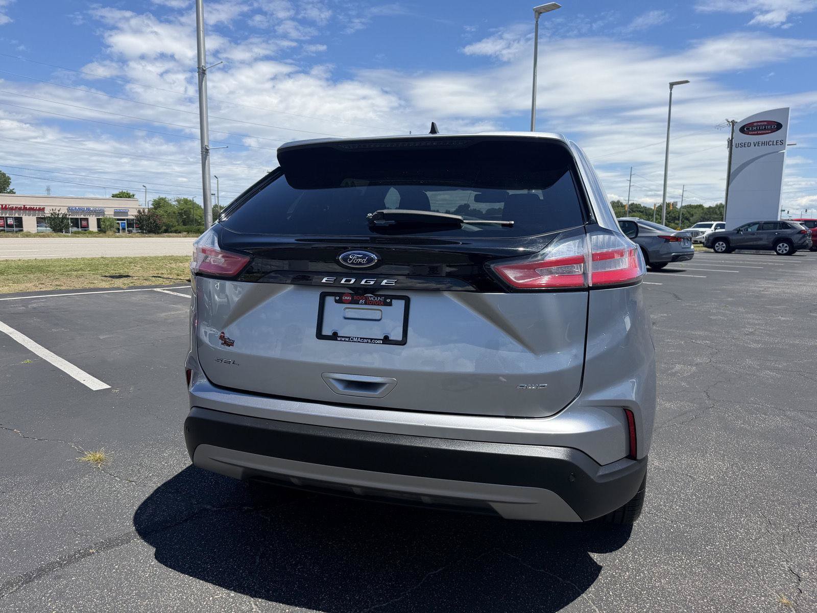 Used 2024 Ford Edge SEL AWD/4WD image 6