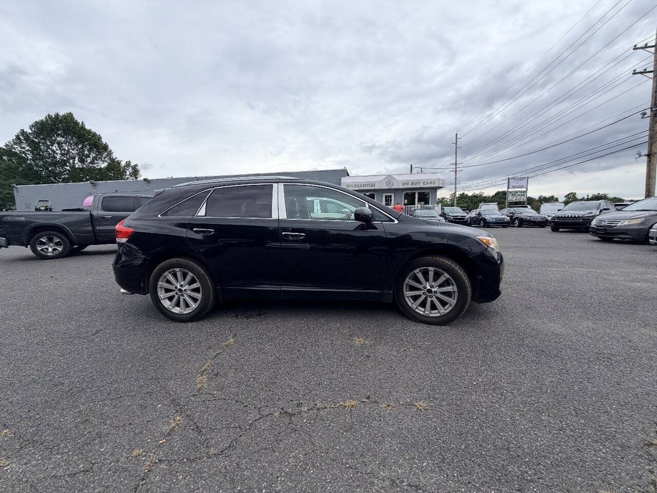 Used 2010 Toyota Venza AWD w/ Convenience Pkg image 40
