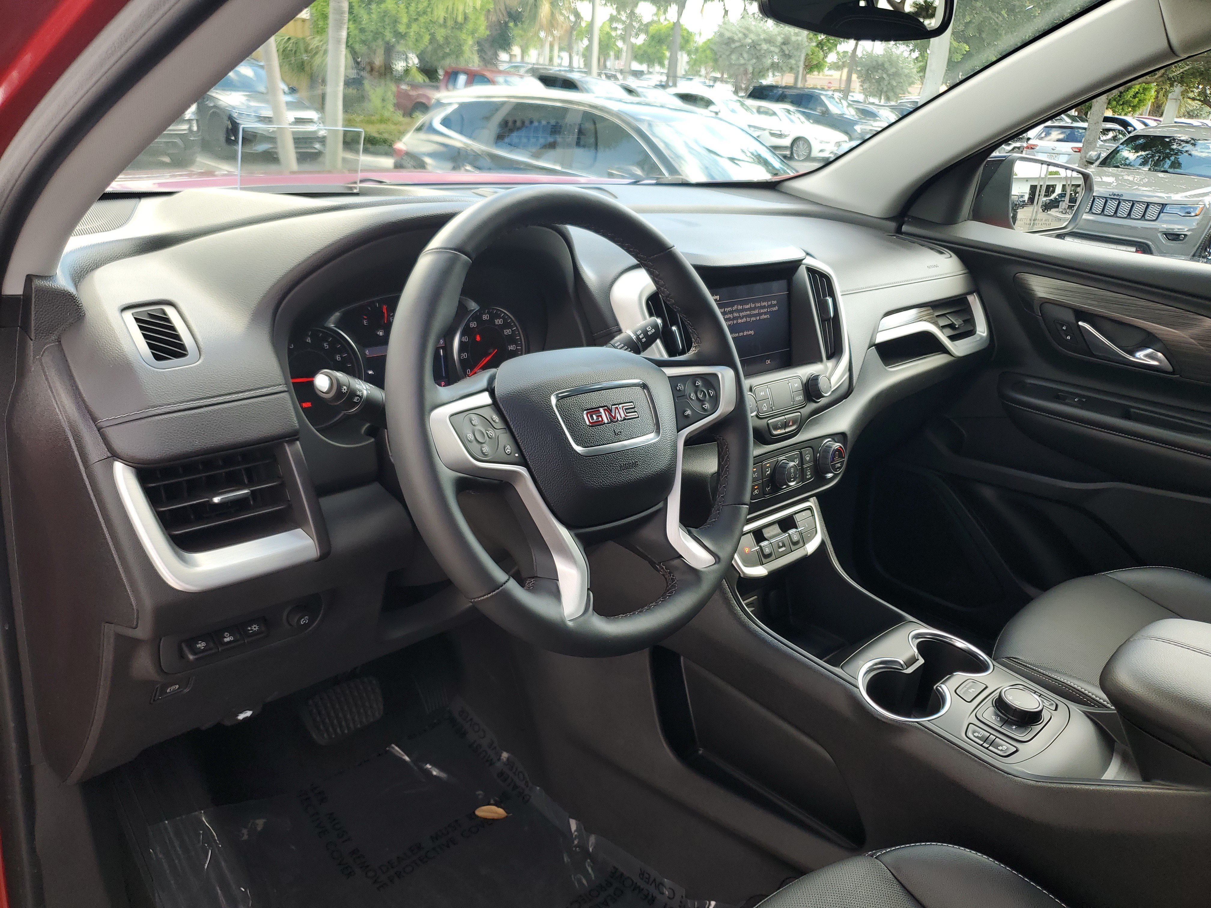 Used 2023 GMC Terrain SLT w/ Tech Package FWD image 23