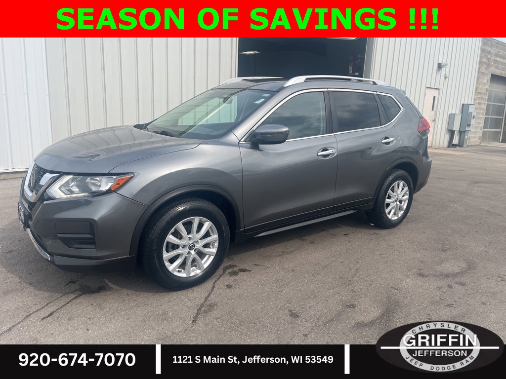 Used 2018 Nissan Rogue SV image 1