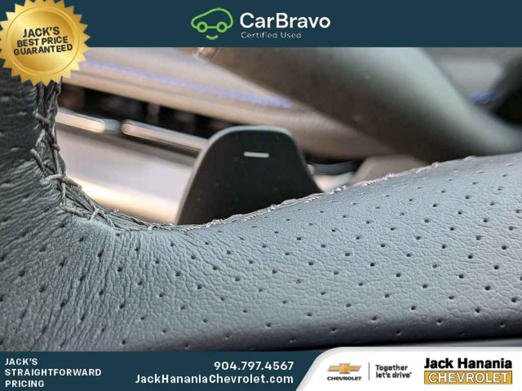 Certified 2025 Cadillac XT4 Sport FWD image 29