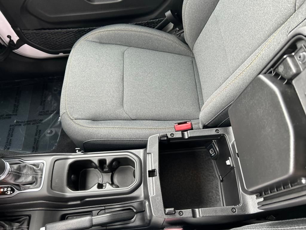 New 2025 Jeep Wrangler Sahara w/ Safety Group image 18