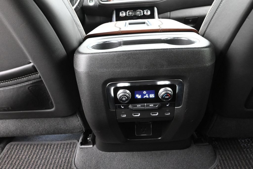 Used 2023 GMC Yukon Denali Ultimate AWD/4WD image 20